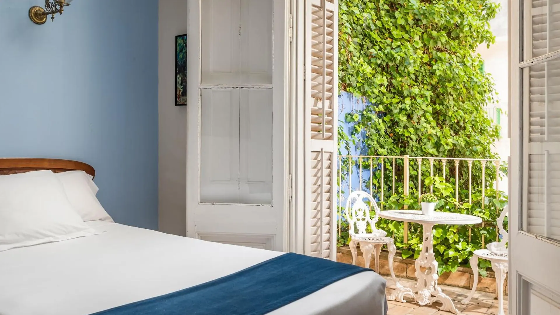 Hotel Medium Renaixenca Sitges 0*,