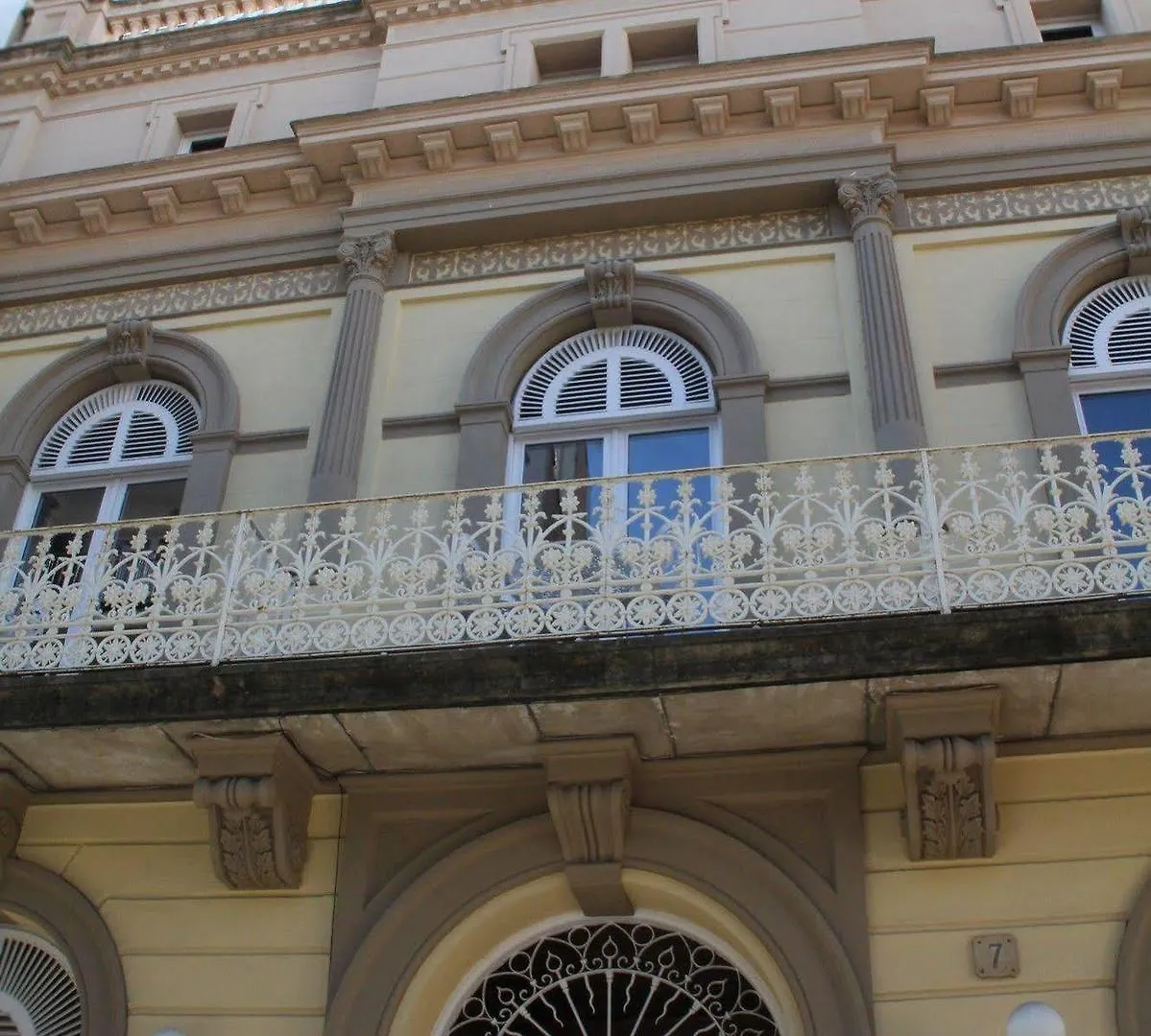 Hotel Medium Renaixenca Сиджес 0*,  Испания